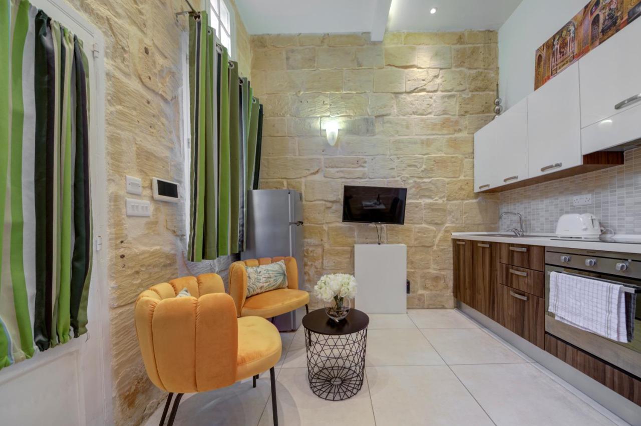 Tritoni Harbour Suites - La Valeta Exterior foto