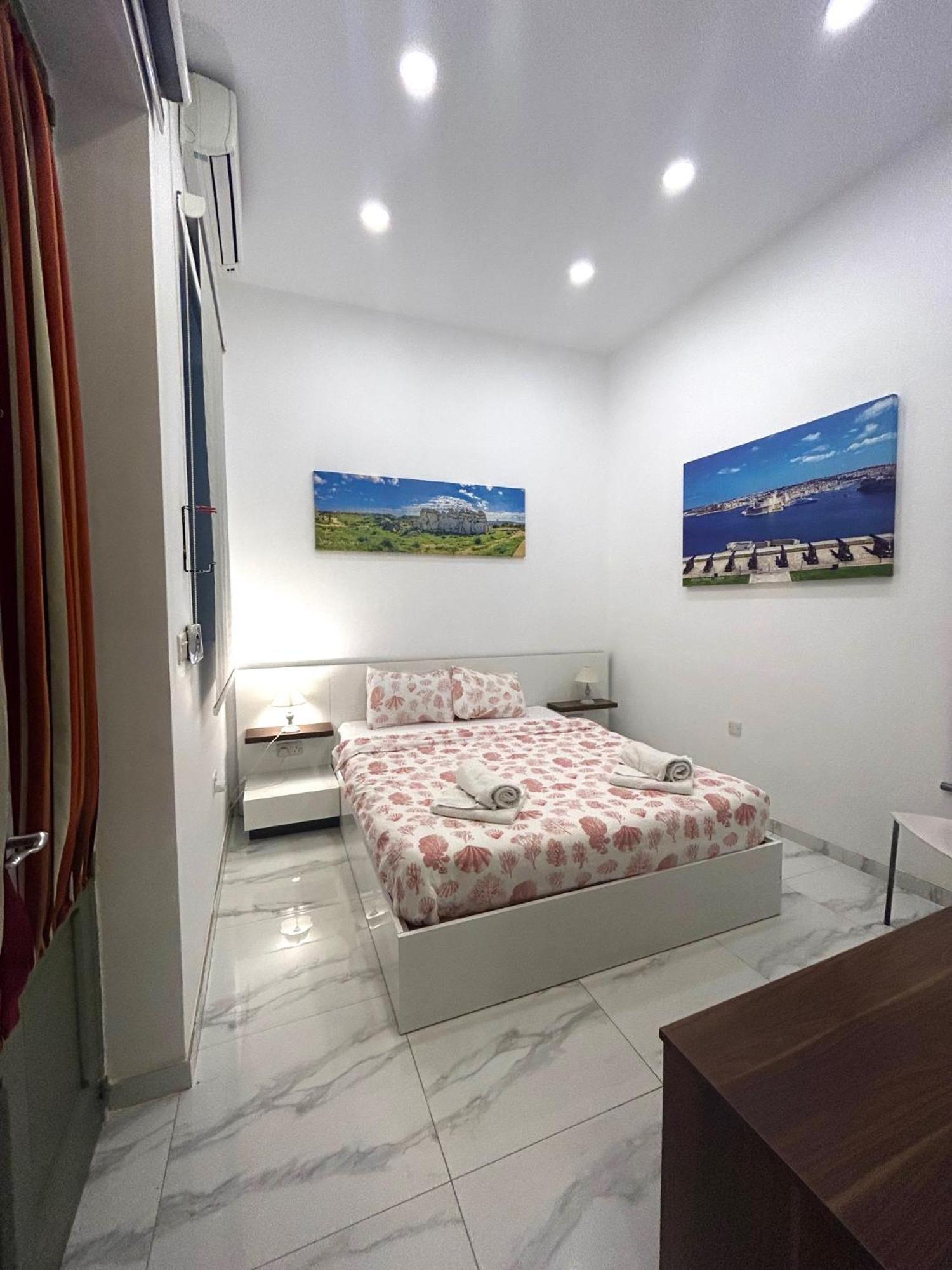 Tritoni Harbour Suites - La Valeta Exterior foto